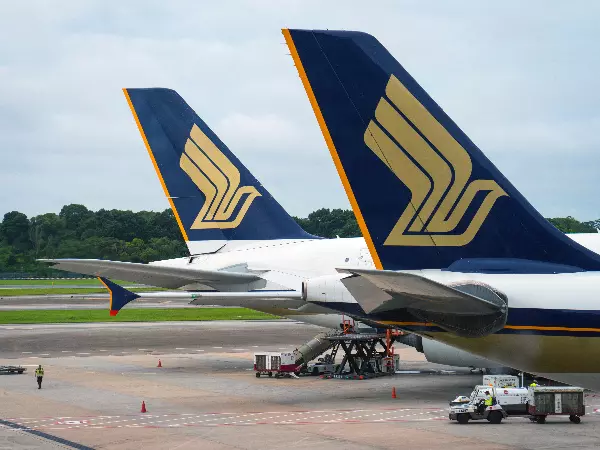 SIA singapore airlines share stock price target